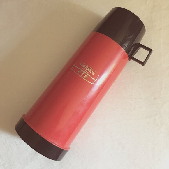 Made in England Vintage 1970s Thermos® Retro Red Bottle 16 oz - Picture 1 of 11